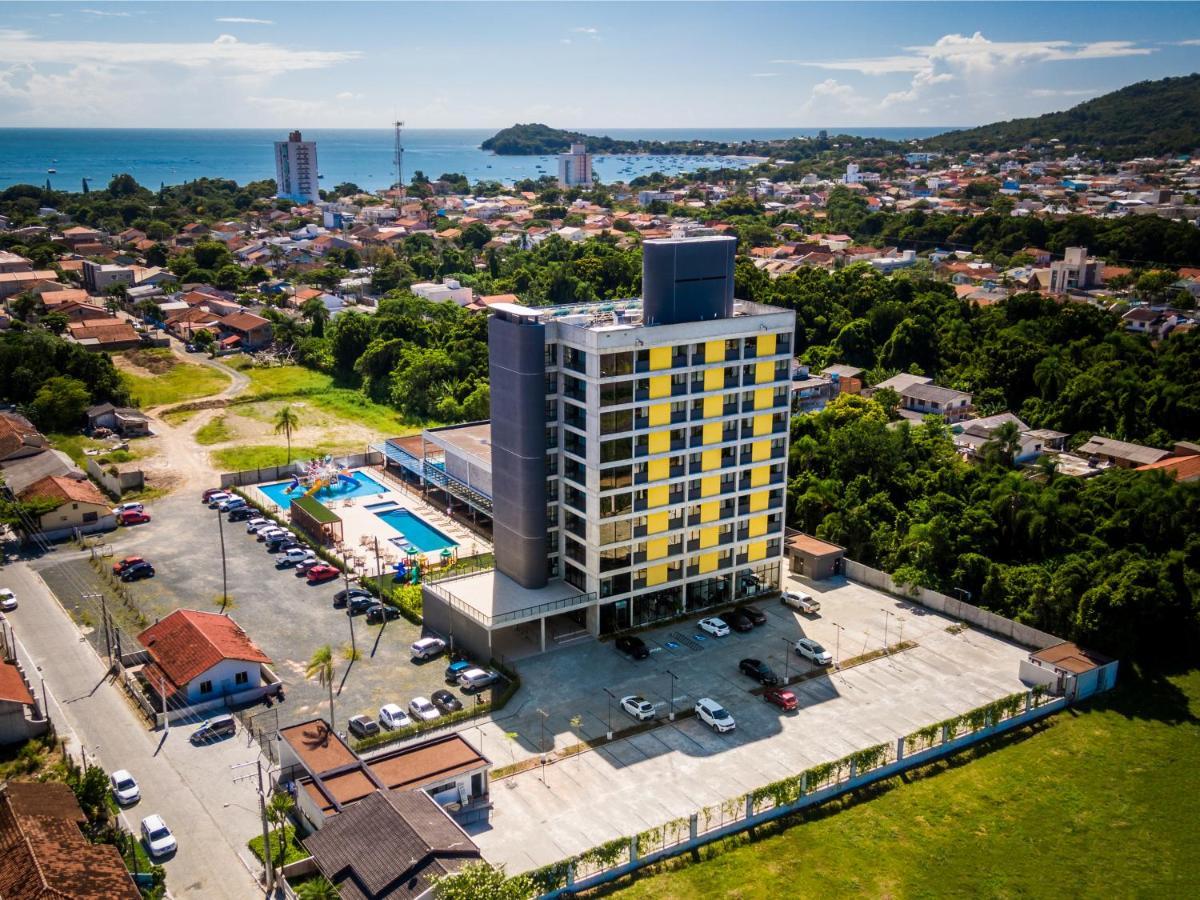 Solar Pedra Da Ilha - Oficial Penha (Santa Catarina)